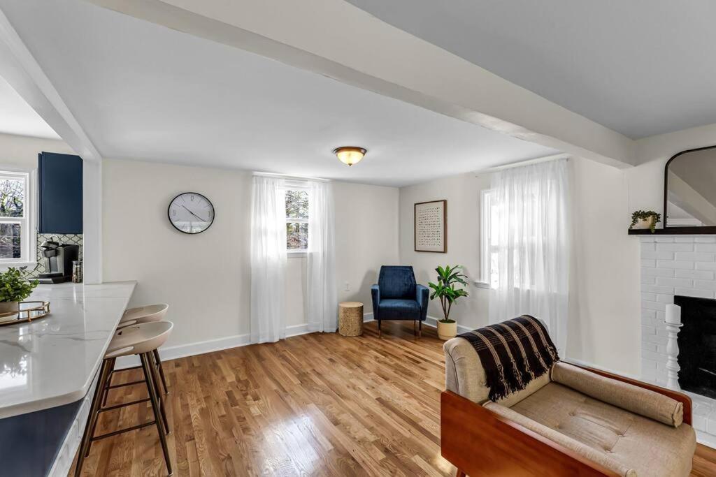 Vila Fully Renovated 4 Bed Buena Vista House Near Wfu Winston-Salem Exteriér fotografie