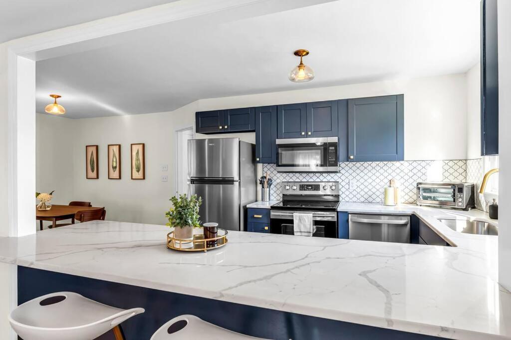 Vila Fully Renovated 4 Bed Buena Vista House Near Wfu Winston-Salem Exteriér fotografie